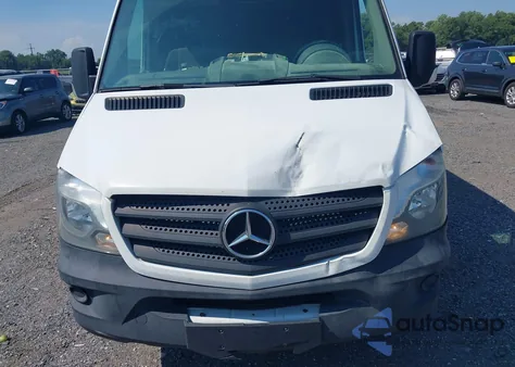 2016 Mercedes-Benz Sprinter 2500 Normal Roof z USA, uszkodzony, nr VIN WD3PE7DD7GP246609